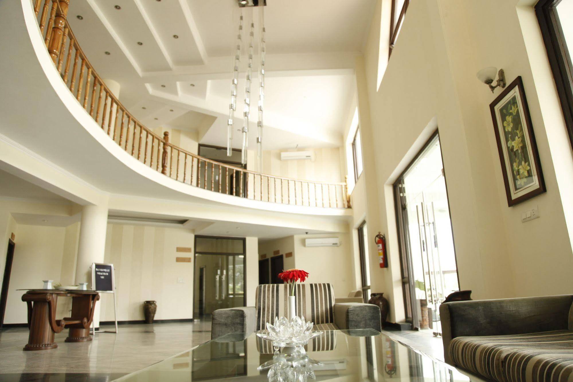 Hotel Naturoville Ayurvedic And Yoga Retreat Rišikéš Exteriér fotografie