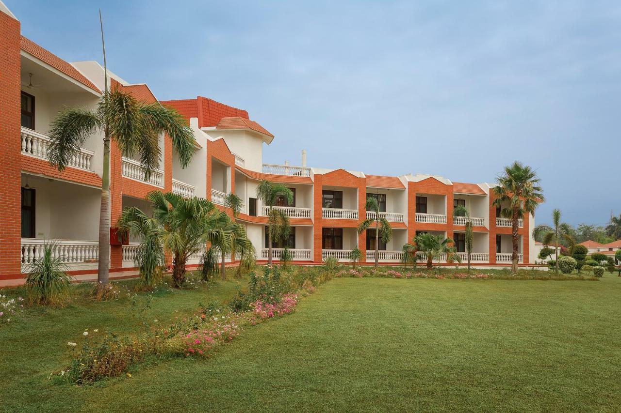 Hotel Naturoville Ayurvedic And Yoga Retreat Rišikéš Exteriér fotografie